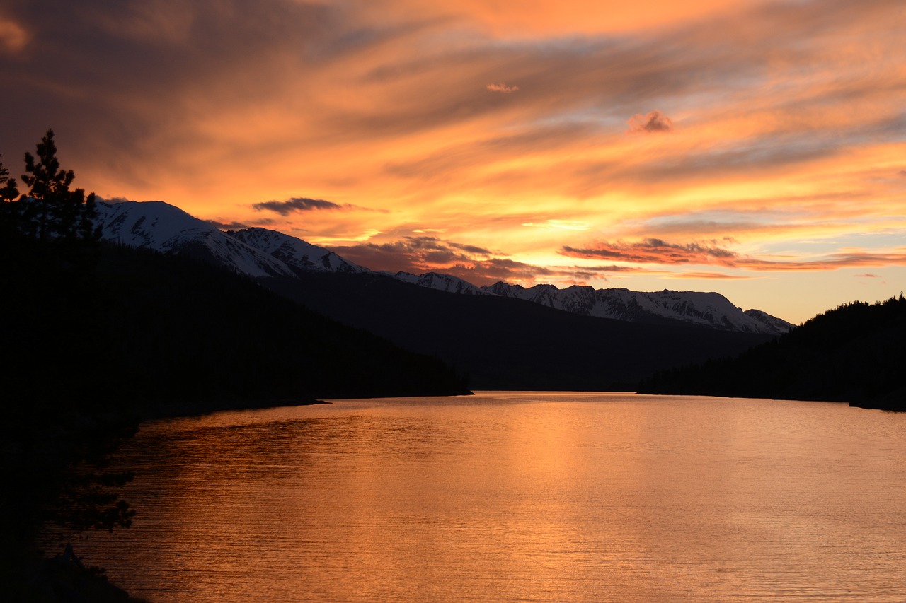 sunset lake colorado free photo