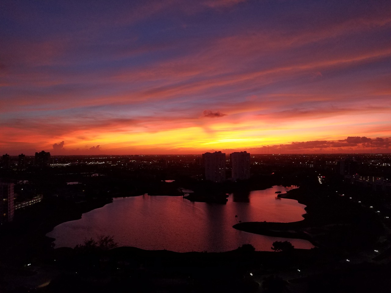 sunset aventura florida free photo