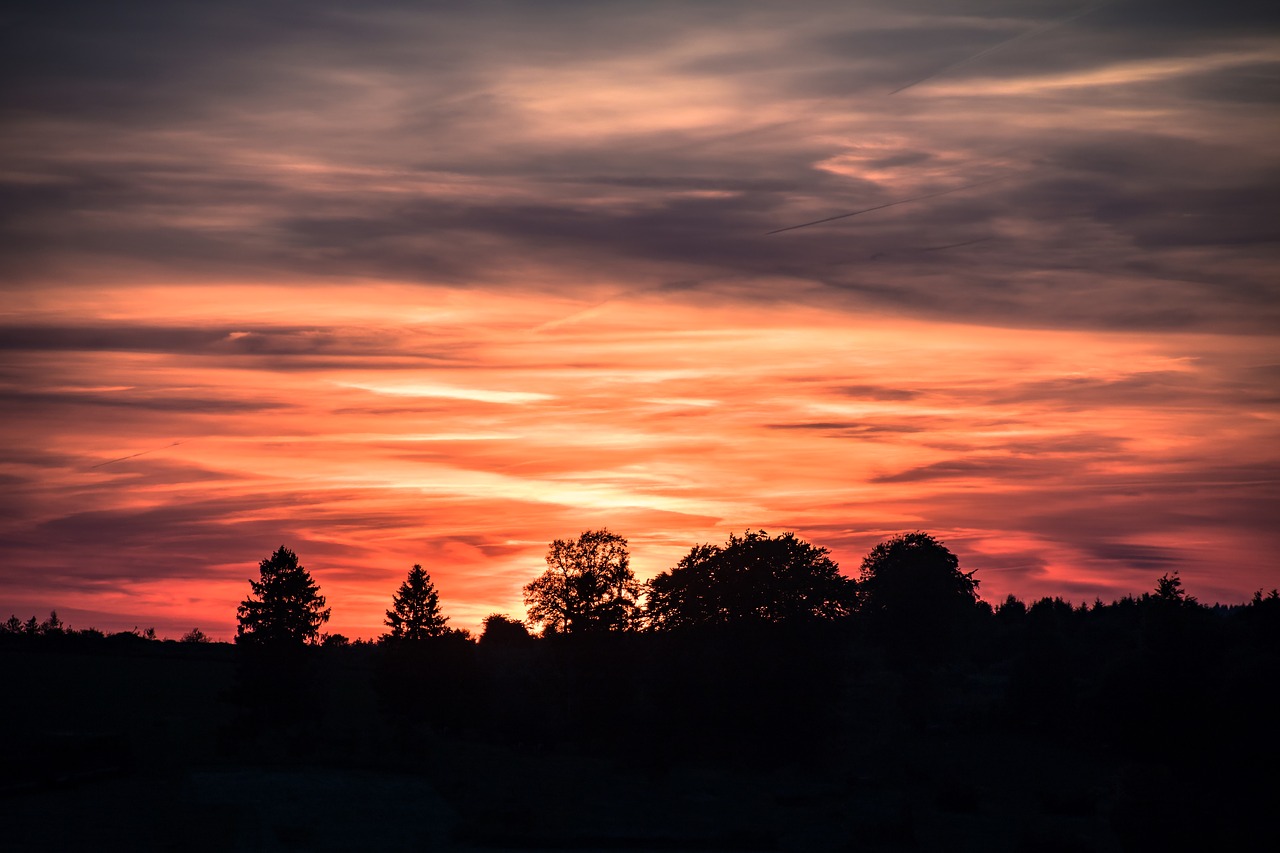 sunset setting sun evening sky free photo