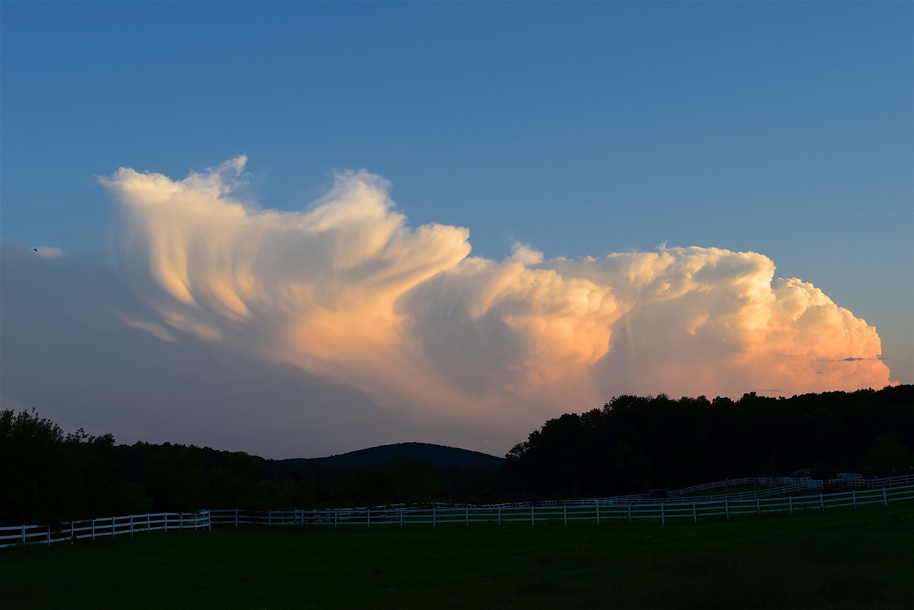 sunset clouds puffy free photo