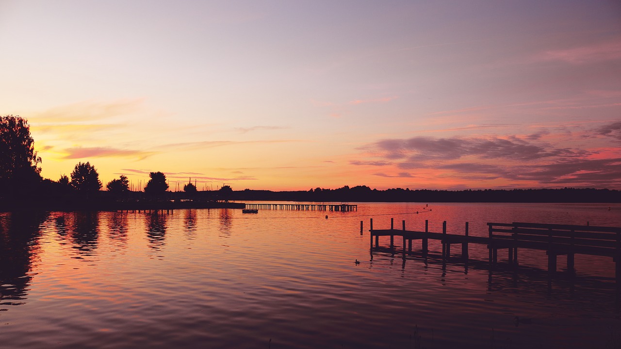 sunset lake web free photo