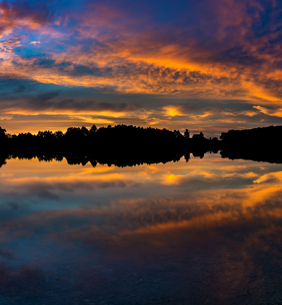 sunset lake mirroring free photo