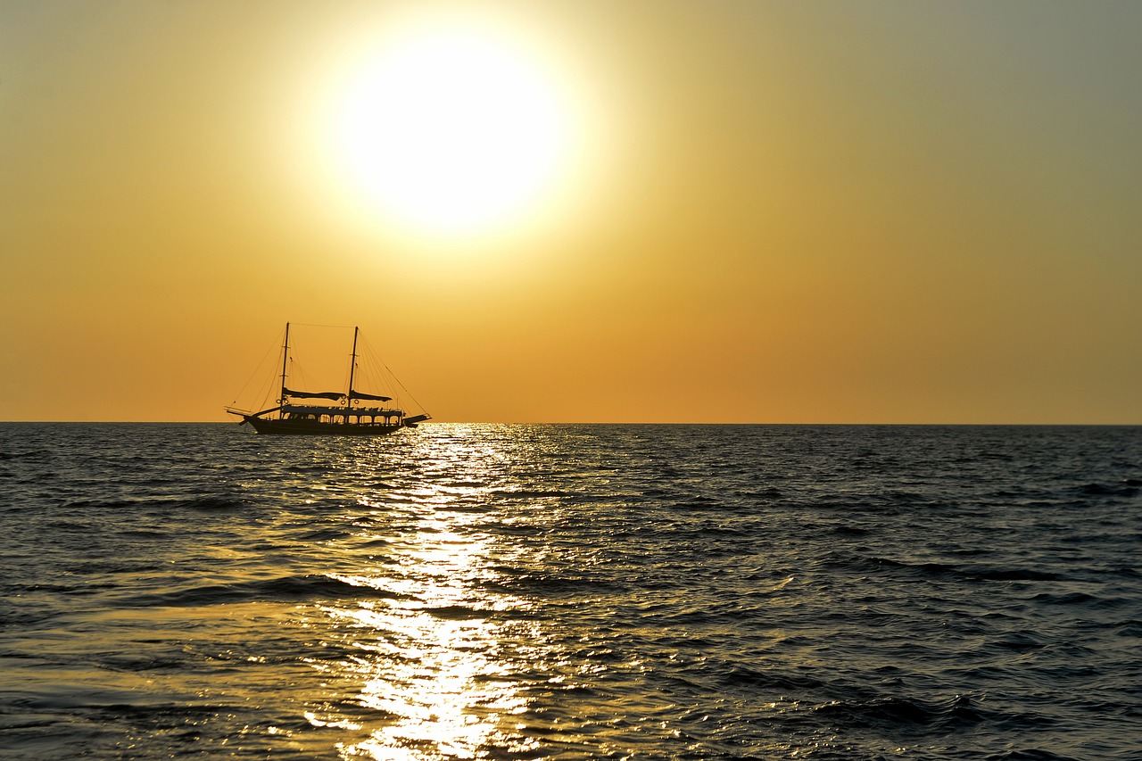 sunset cyprus korablik free photo