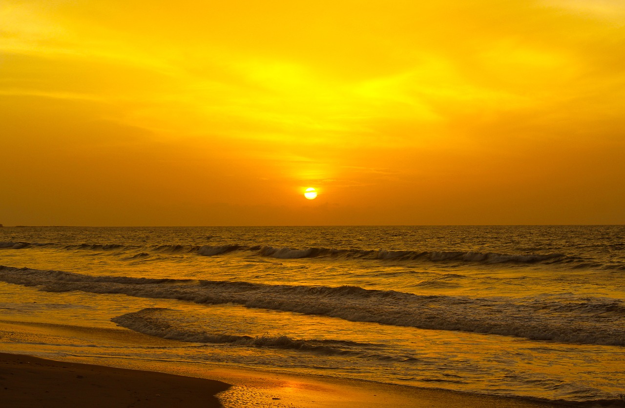 sunset golden sunset beach free photo