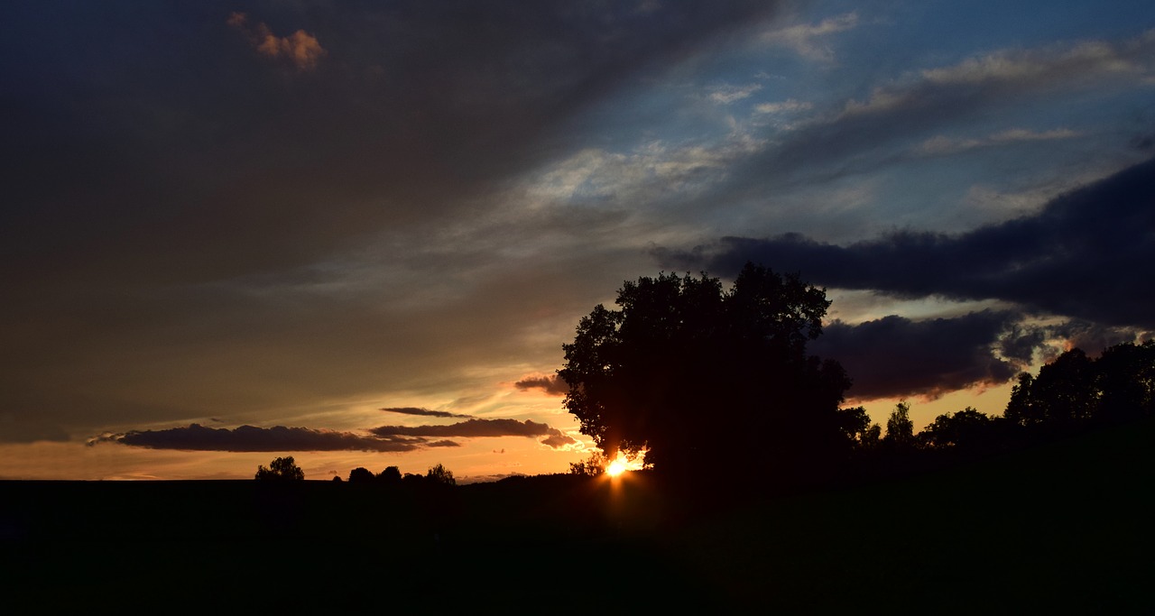 sunset evening clouds free photo