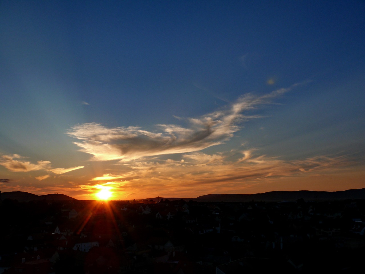 sunset veszprém castle free photo