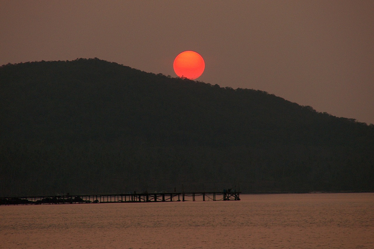 sunset sea evening sky free photo