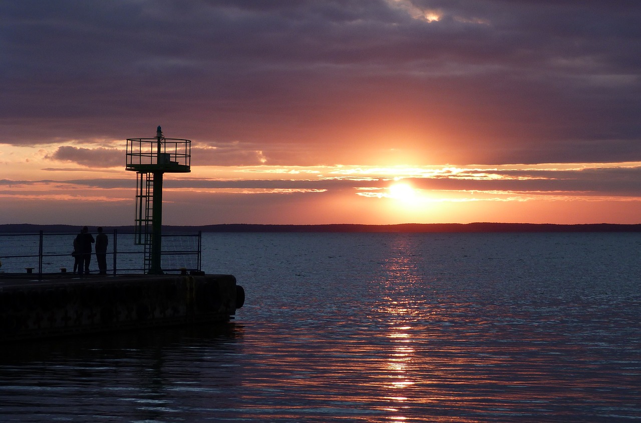 sunset  vistula lagoon  lagoon free photo