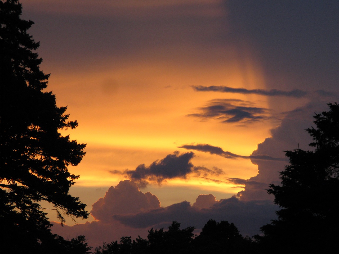 sunset  outdoor  sky free photo