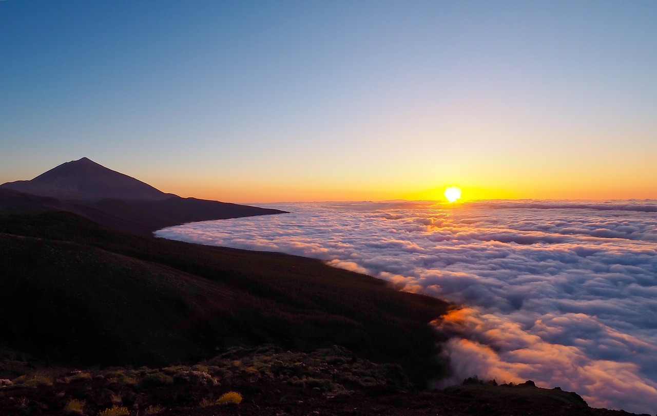 sunset  dawn  panorama free photo