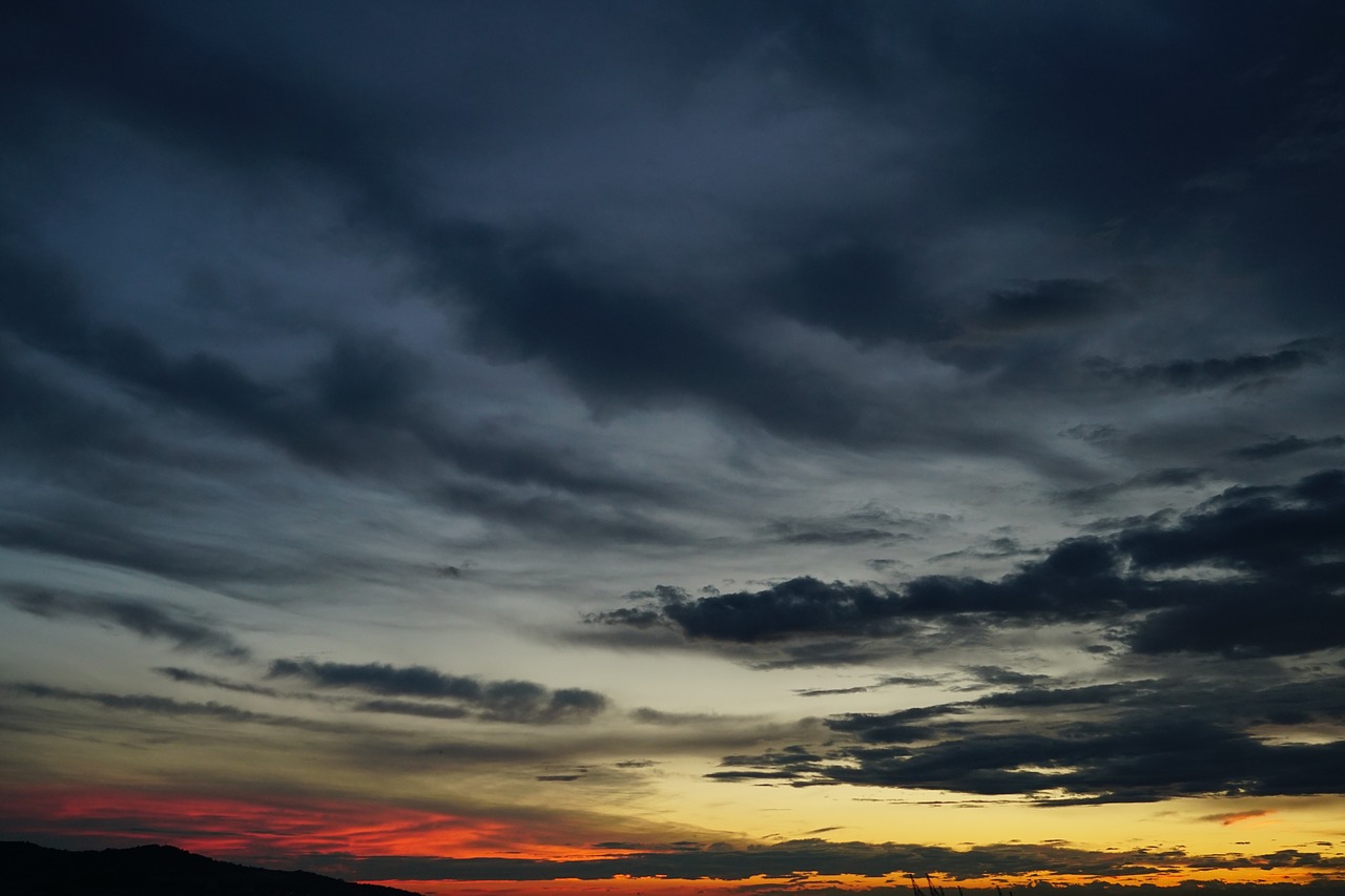 sunset  evening sky  clouds free photo