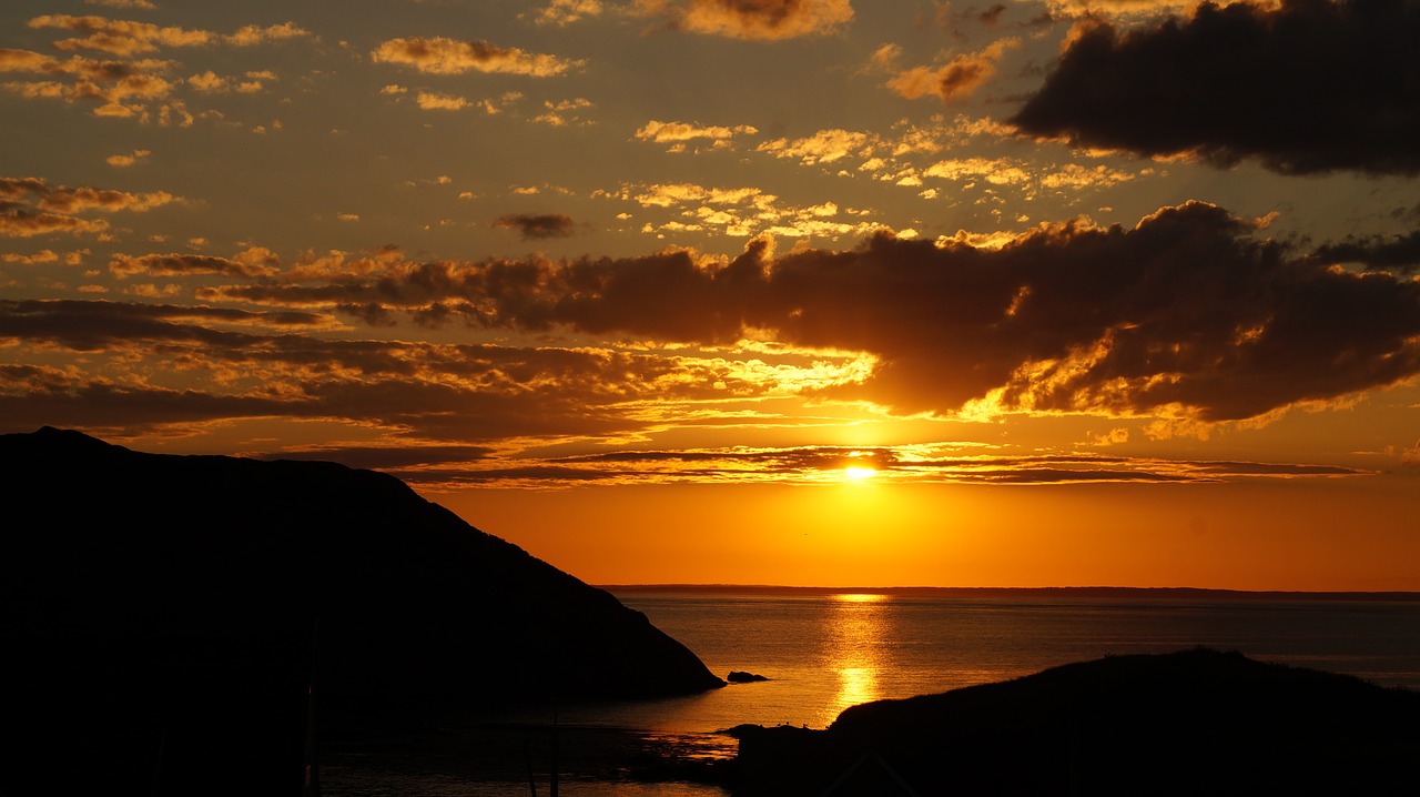 sunset  monhegan island  maine free photo