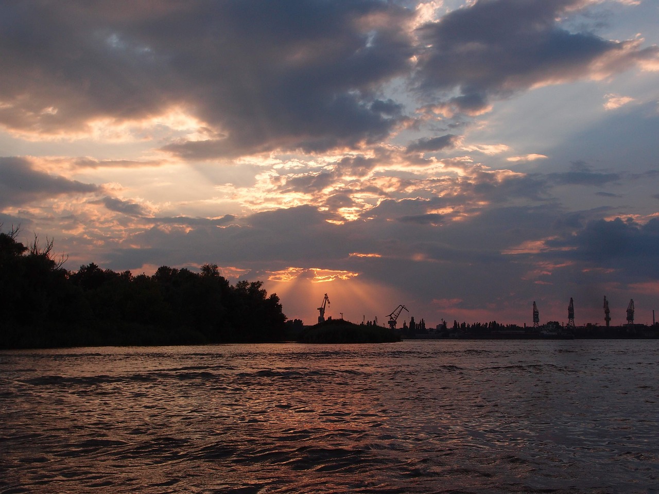 sunset  kherson  dnieper free photo