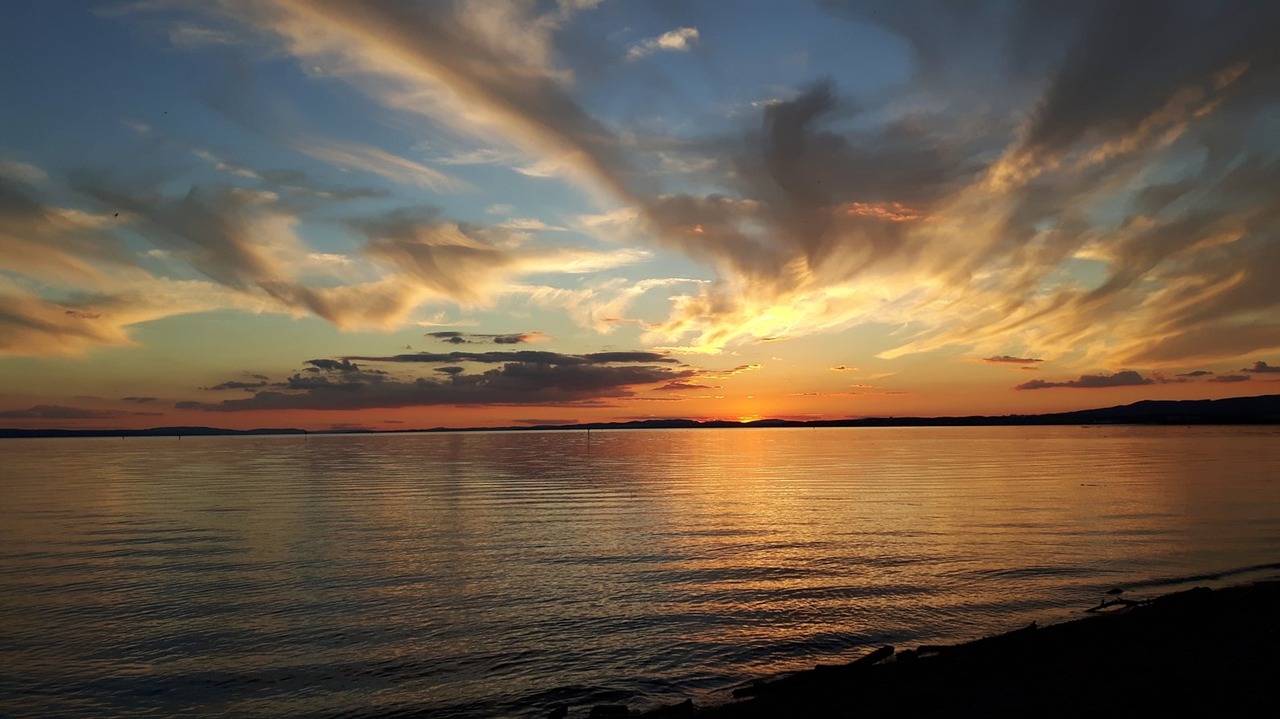 sunset  lake constance  langenargen free photo
