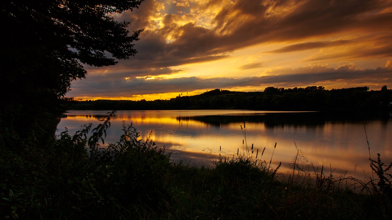 sunset  target began  lake free photo