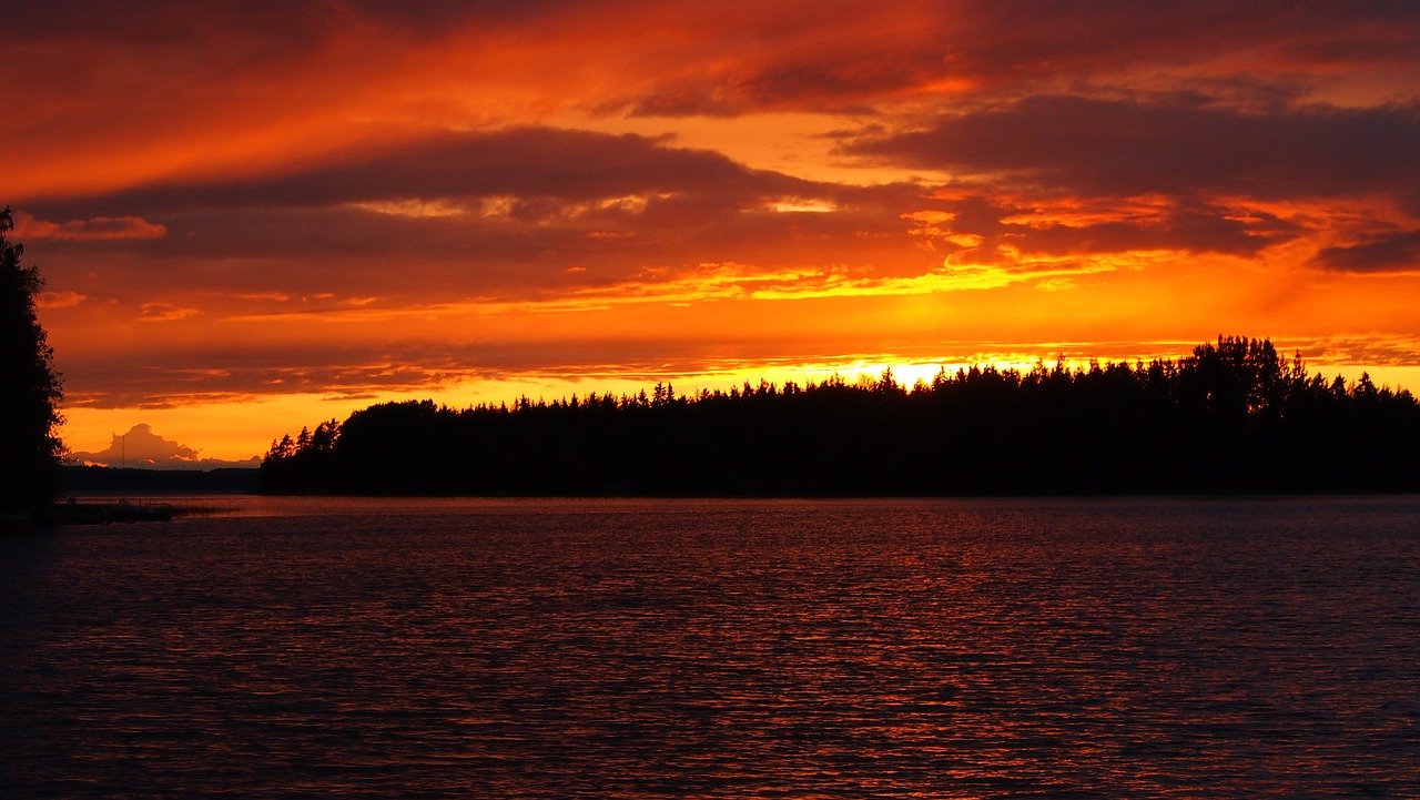 sunset midsummer lake free photo