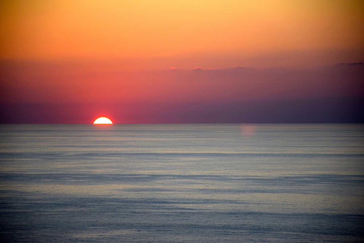 sunset  sun  sea free photo