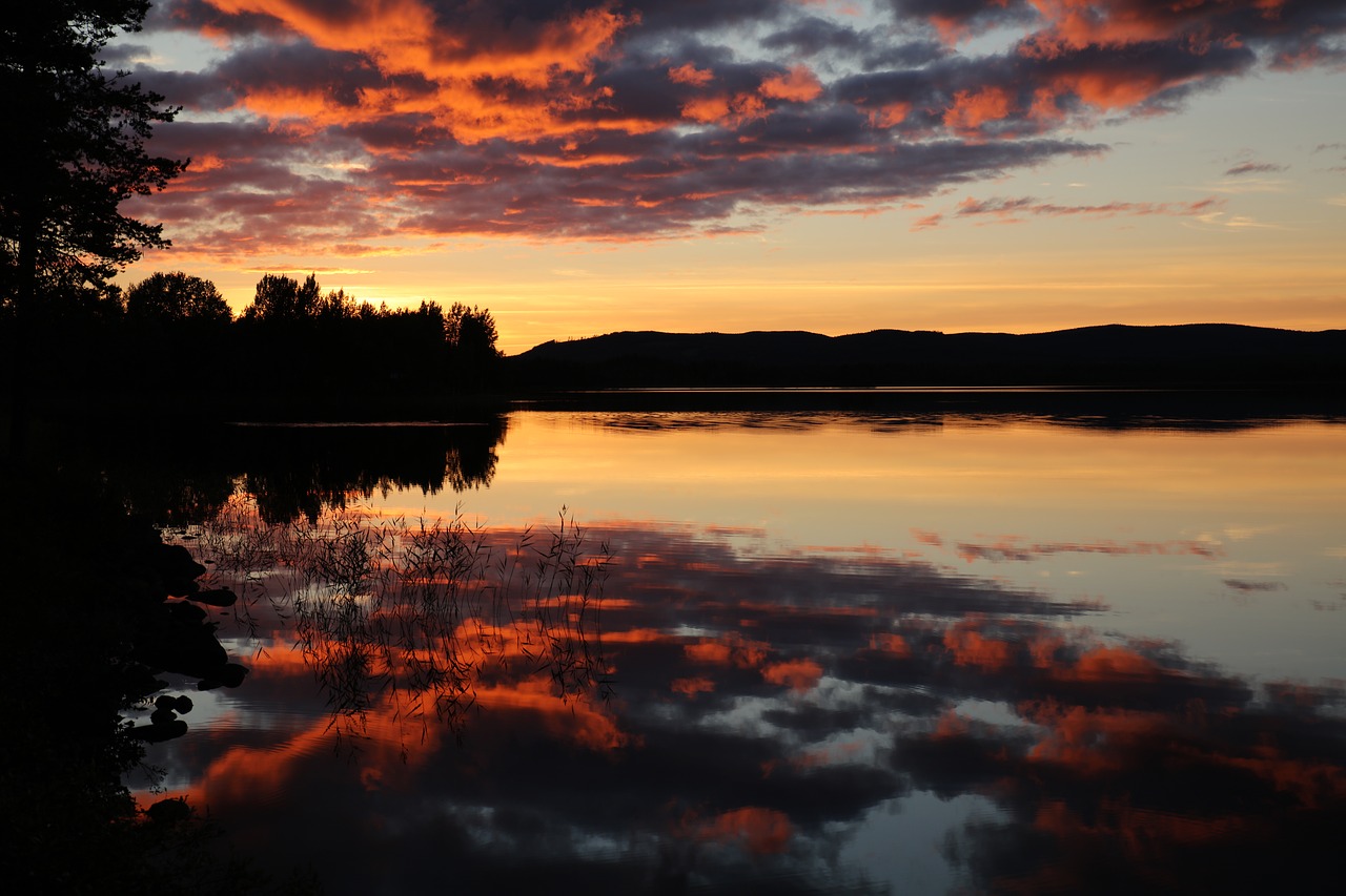 sunset  lapland  njallejaur free photo