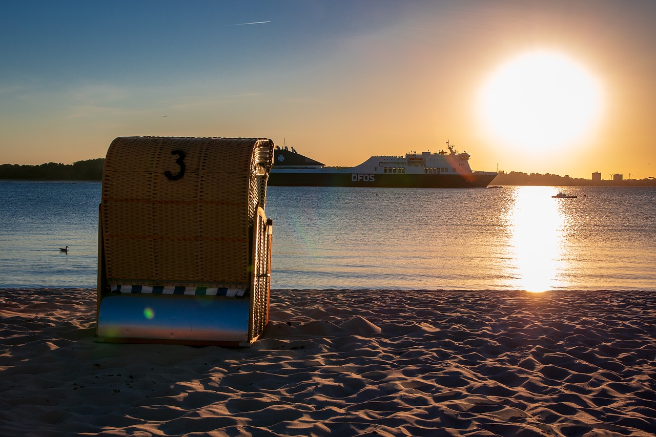 sunset  summer  laboe free photo