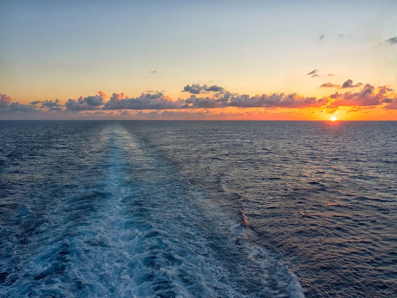 sunset  cruise  ocean free photo
