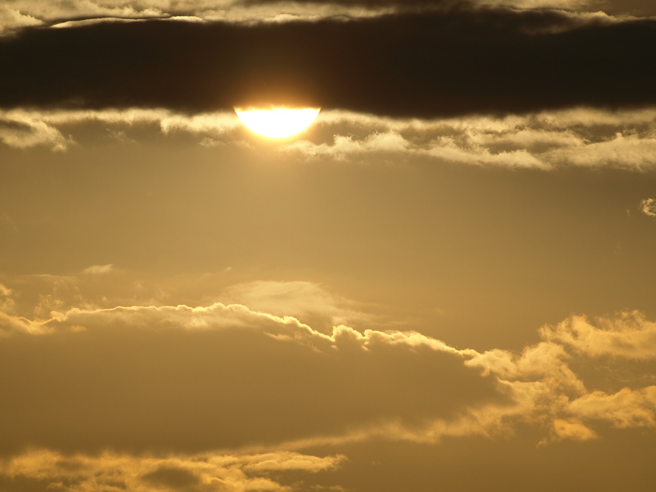 sunset clouds abendstimmung free photo