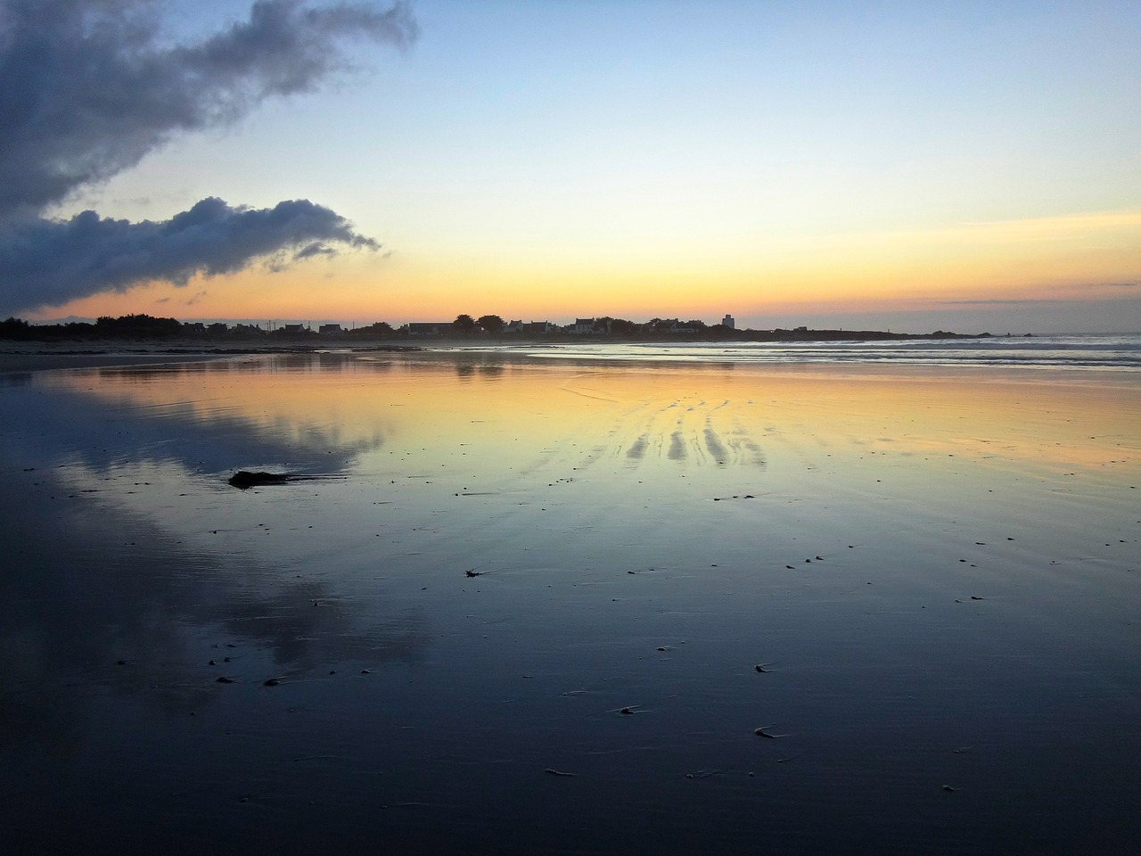 sunset sea mirroring free photo