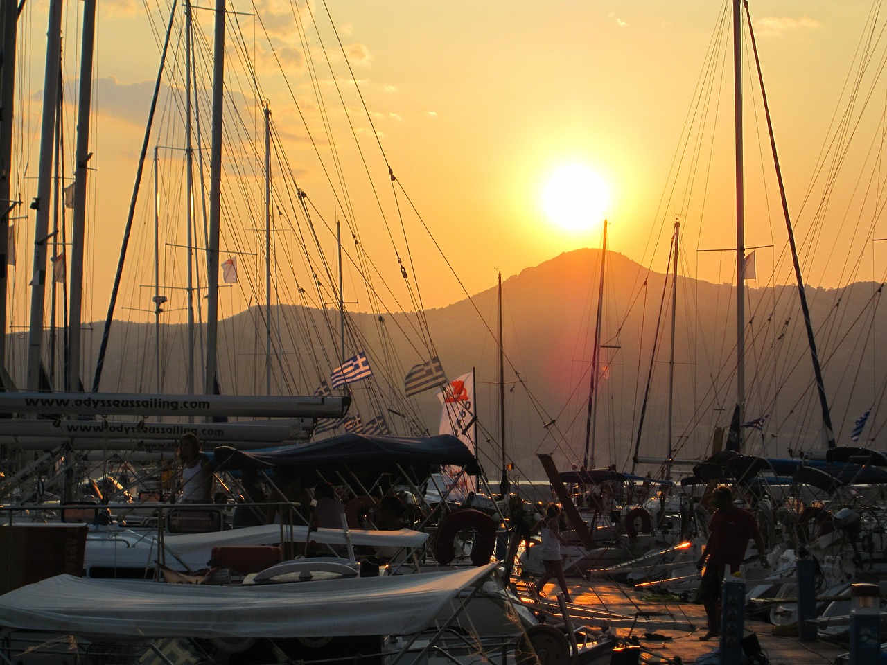 sunset sailing sailing ship free photo