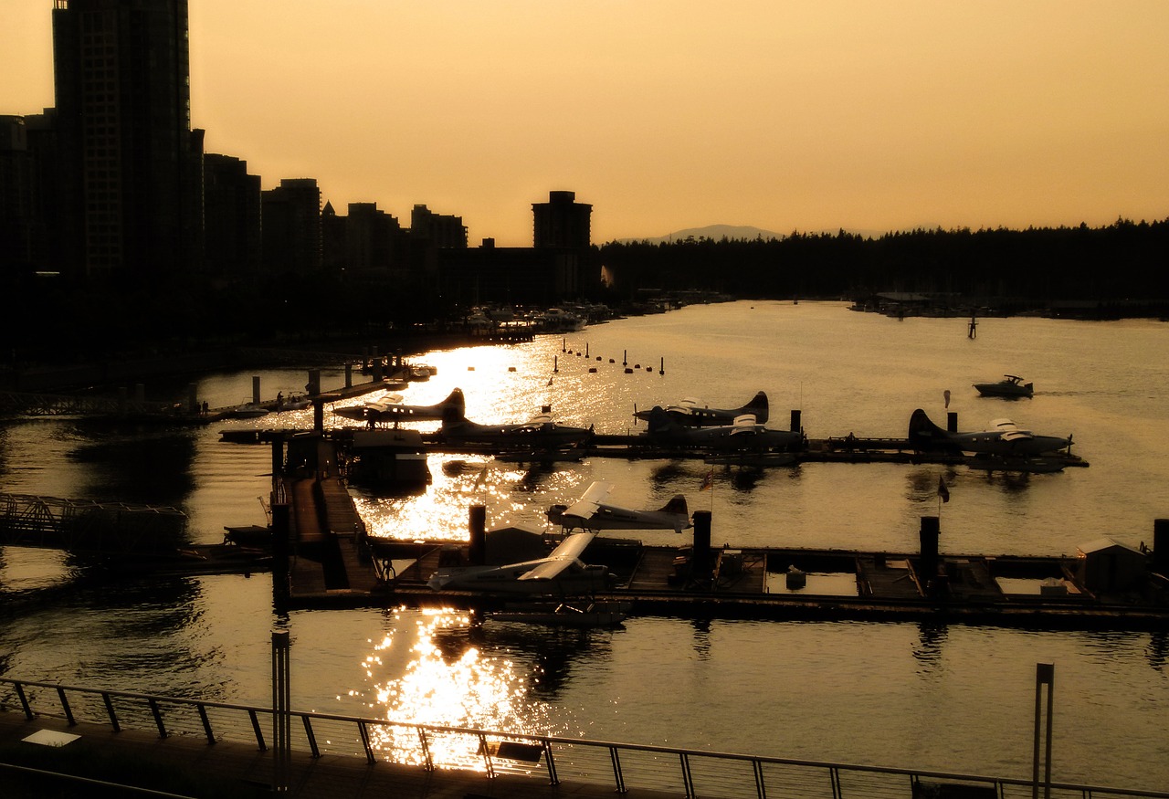 sunset harbour floatplanes free photo
