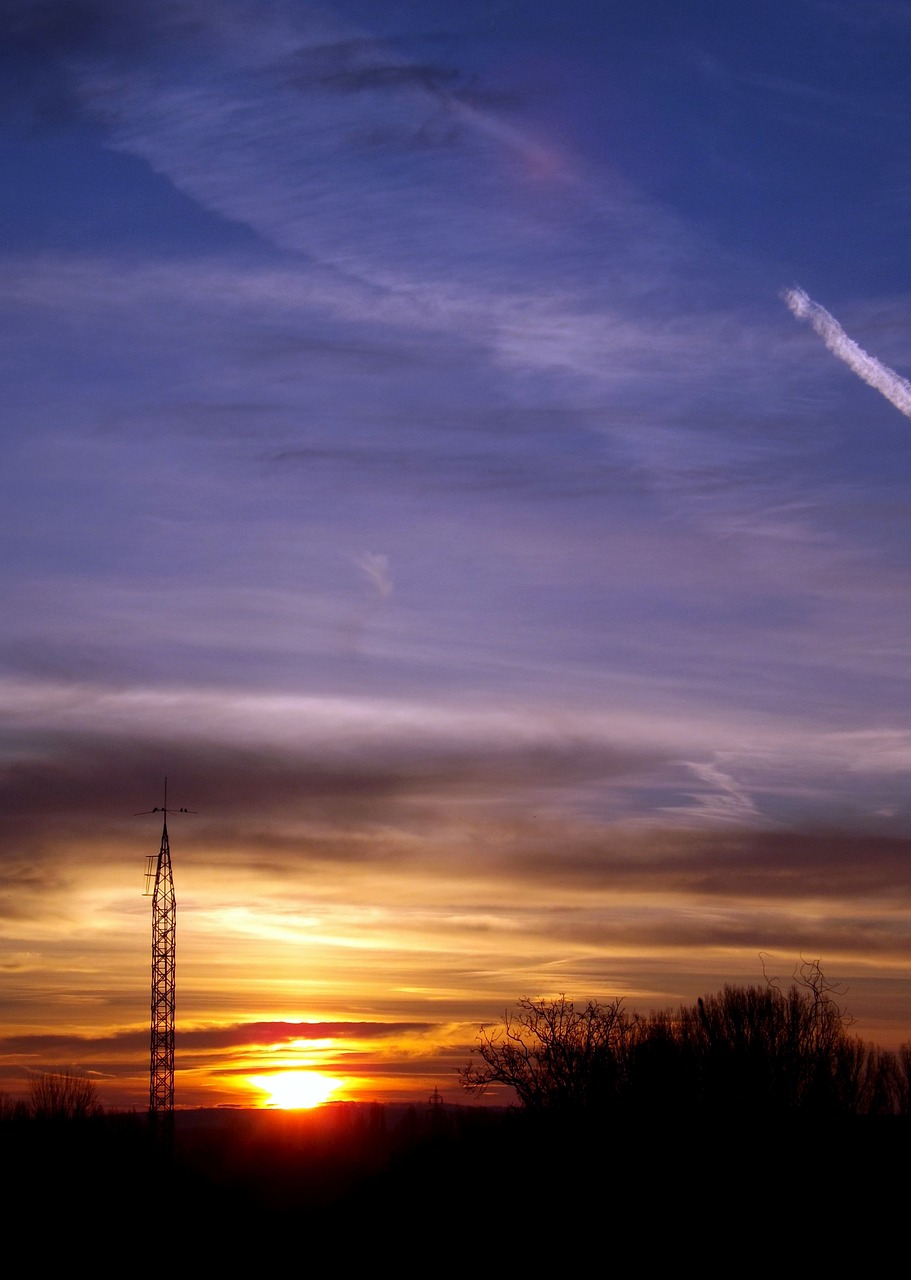 sunset sun cloud free photo