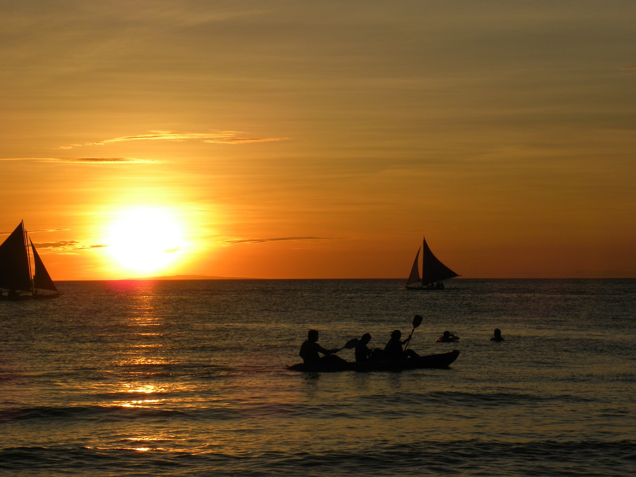 sunset sailing boats free photo