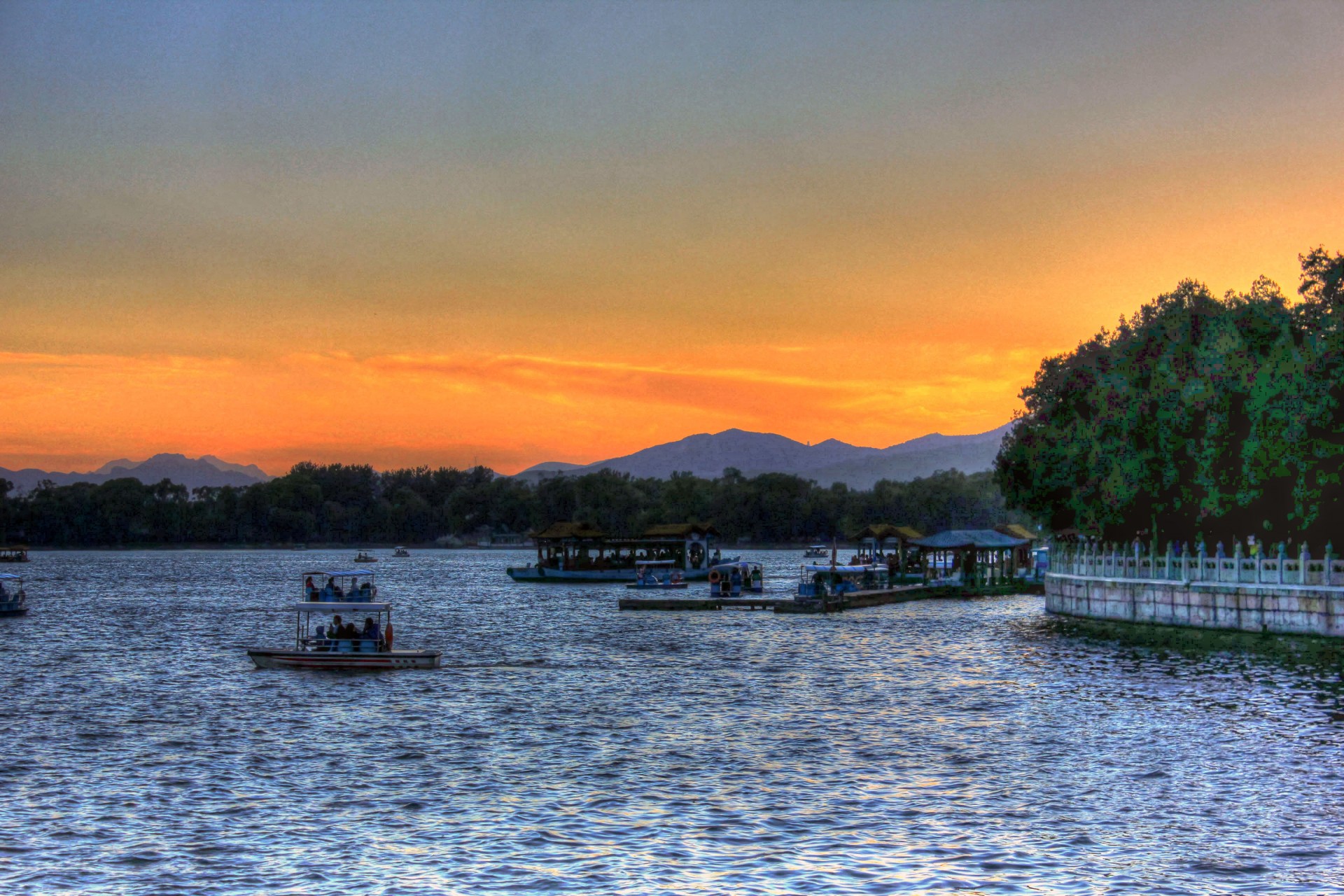 sunset boats lake free photo