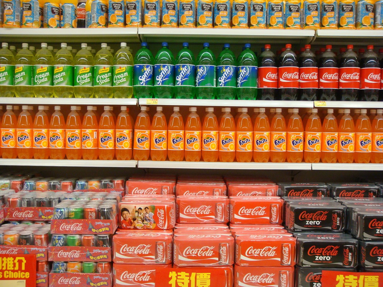 supermarket cola soft drink free photo