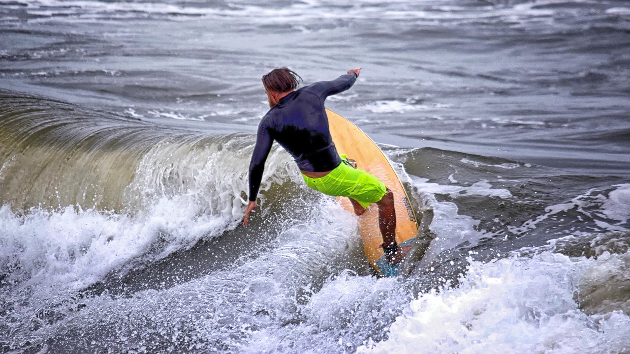 surfer  atlantic  north carolina free photo