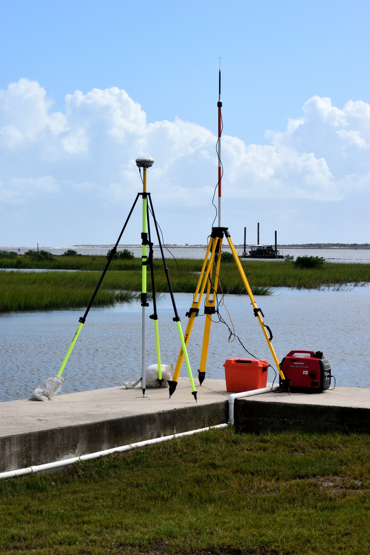 surveying equipment surveyor measurement free photo