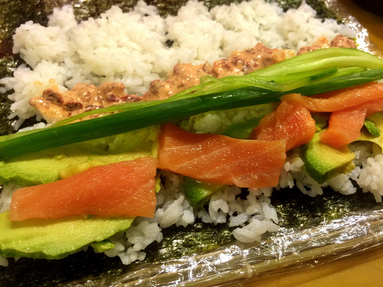 sushi salmon rice free photo