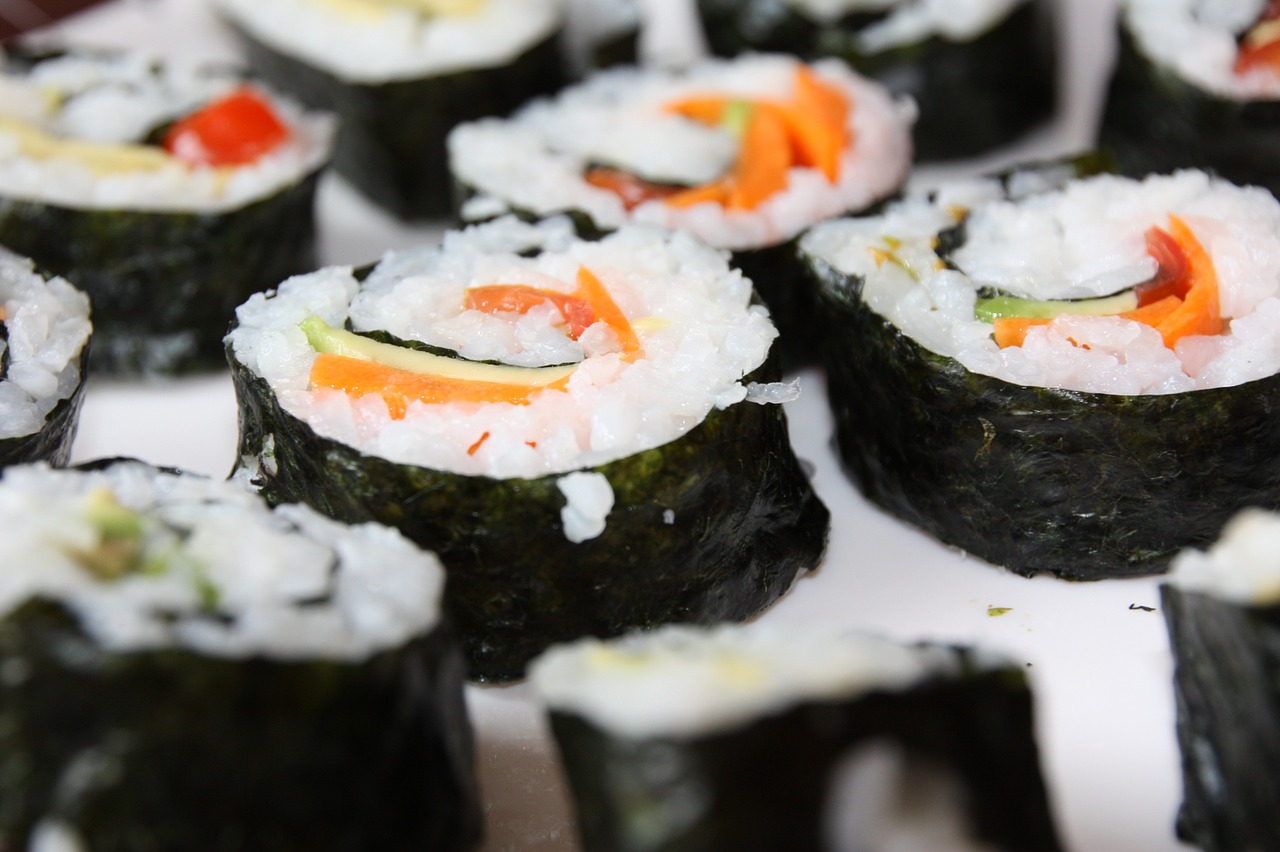 sushi vegan food free photo