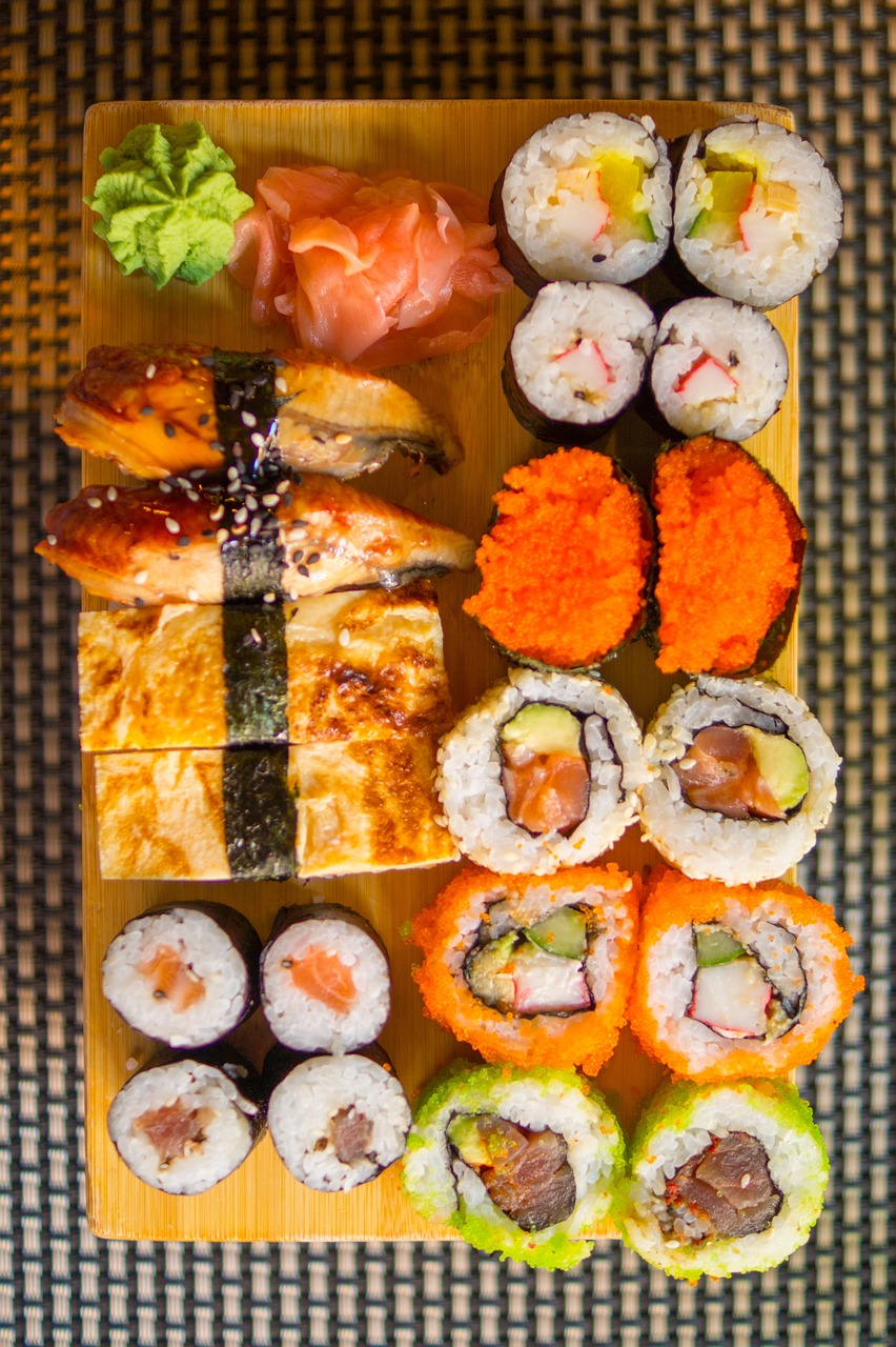 sushi rice food free photo