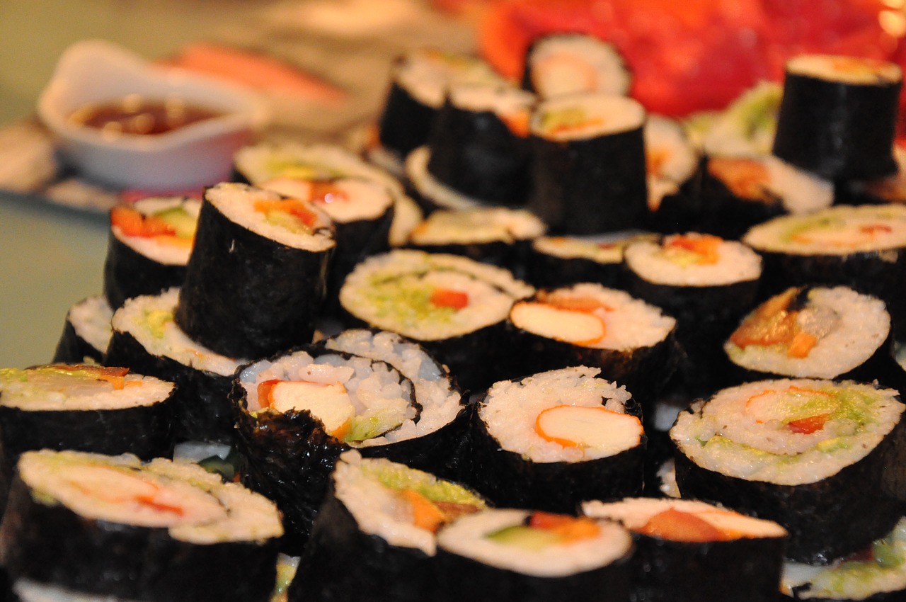 sushi  japanese  homemade free photo