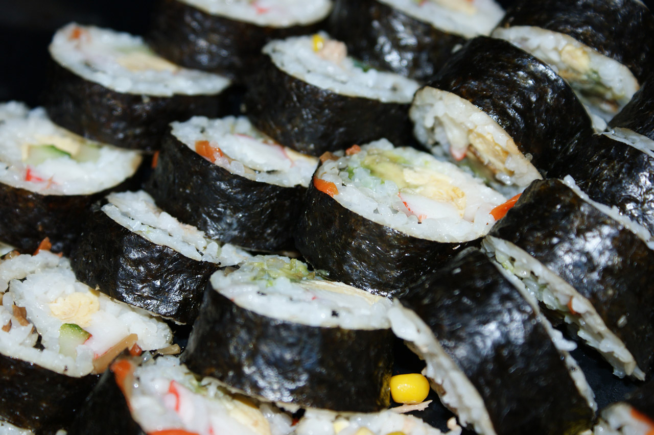 sushi food rice free photo