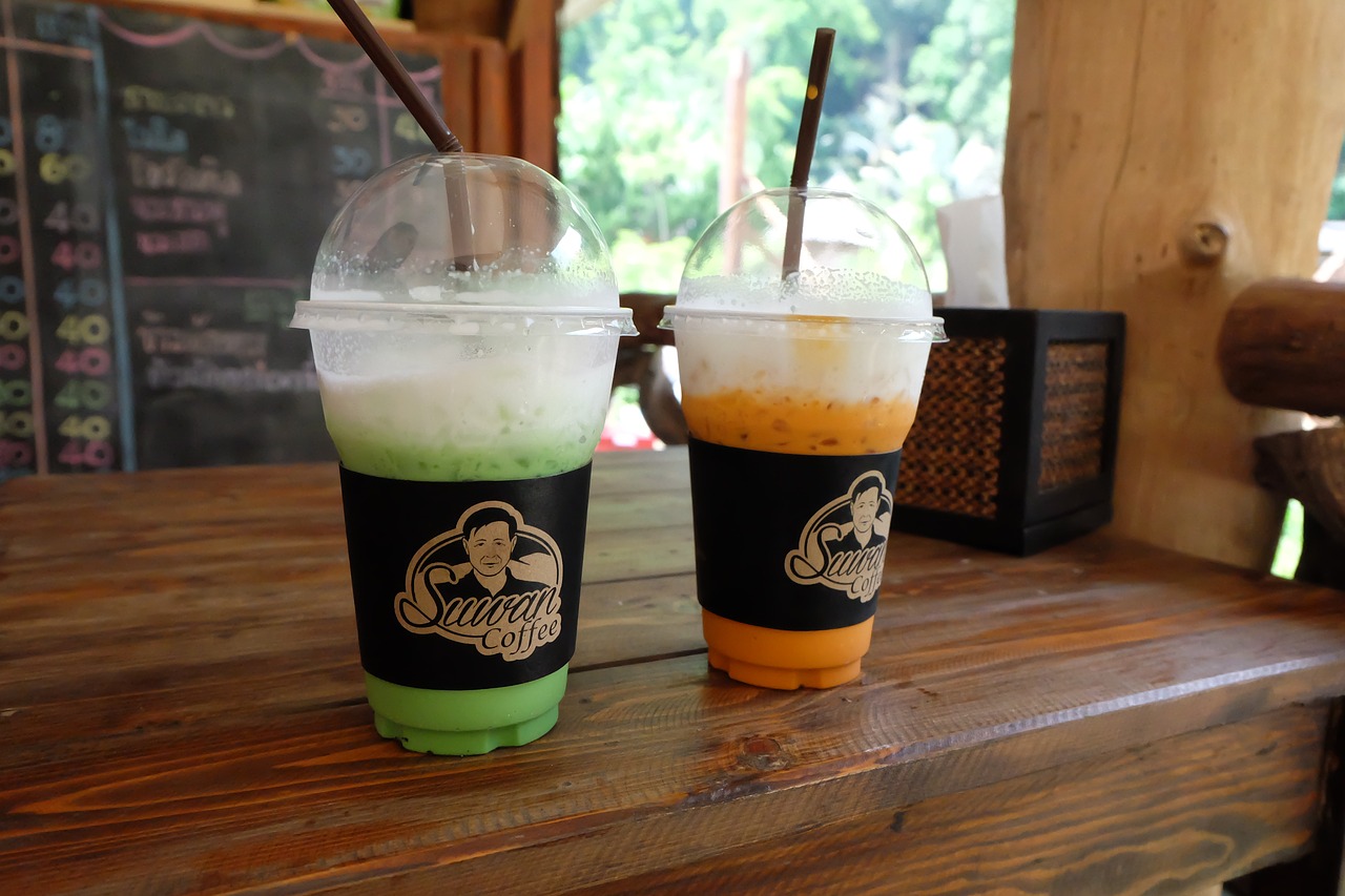 suwancoffee green tea milk tea cold something usually have a couple free photo