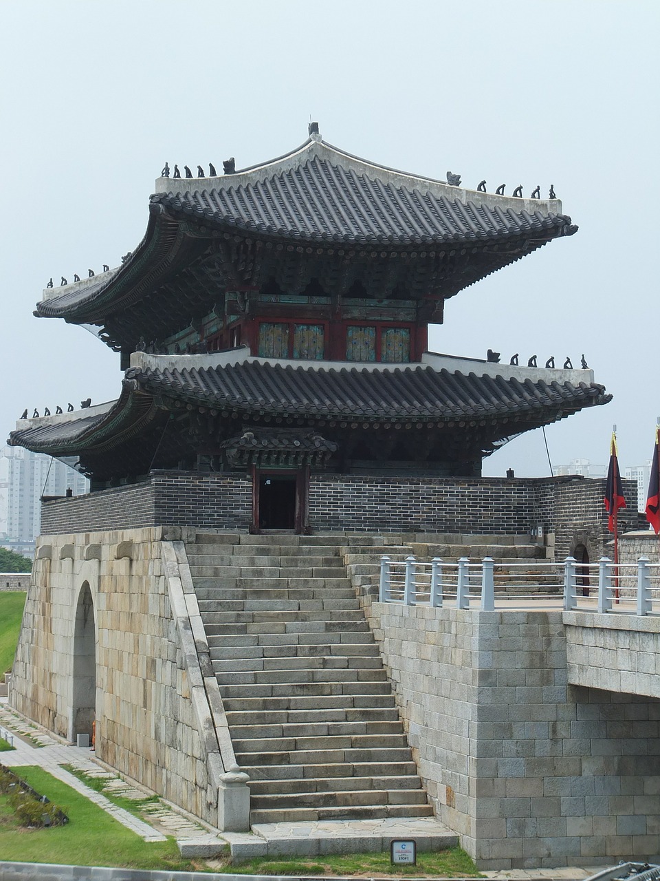 suwon suwon hwaseong castle free photo