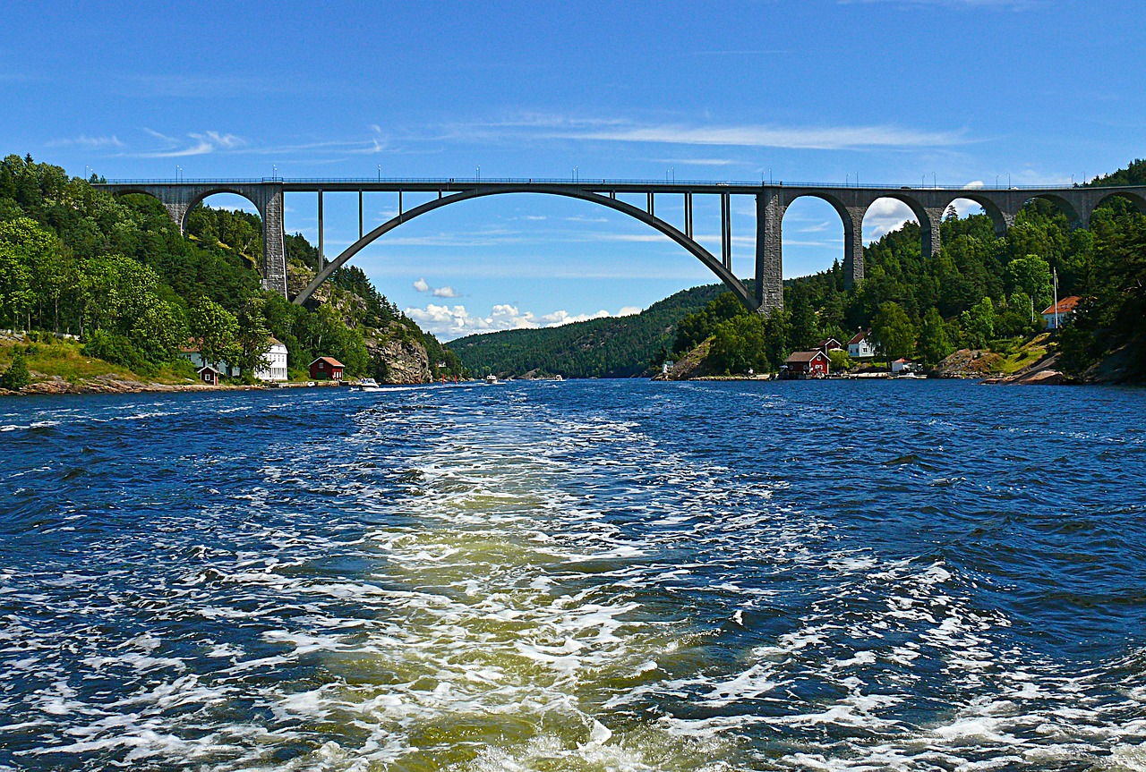 svinesund bridge iddefjorden free photo