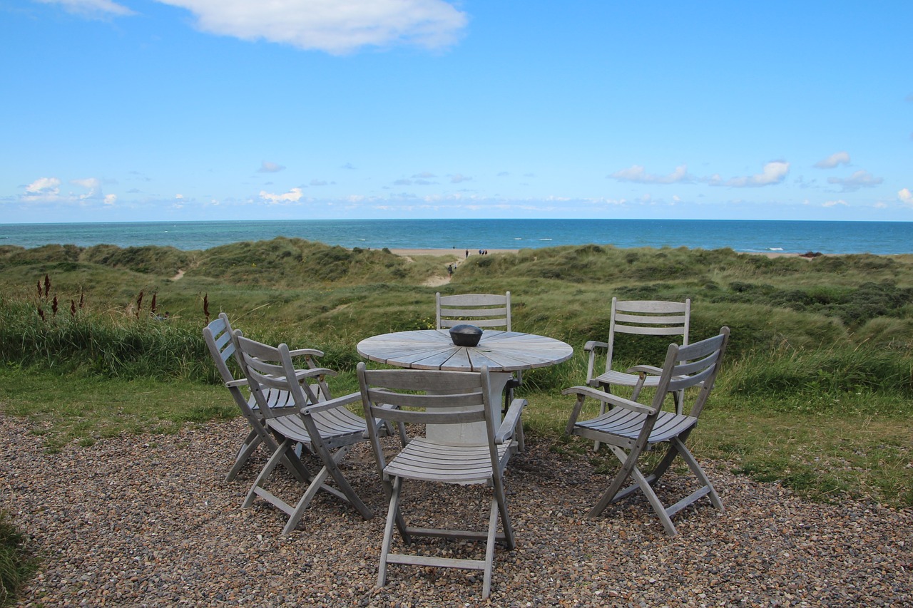 svinkløv seaside hotel table chairs free photo