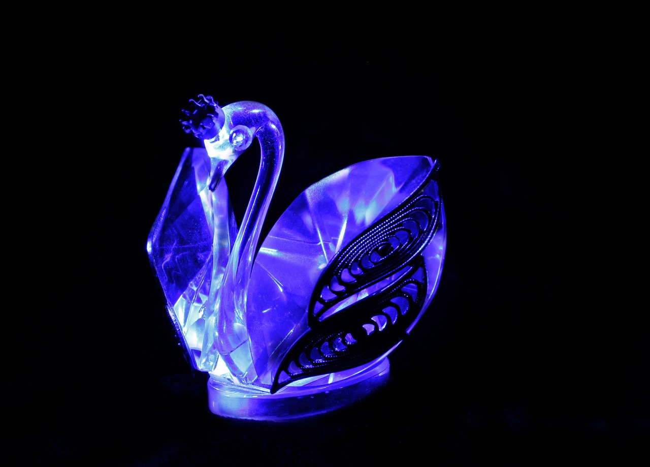 swan glass blue free photo