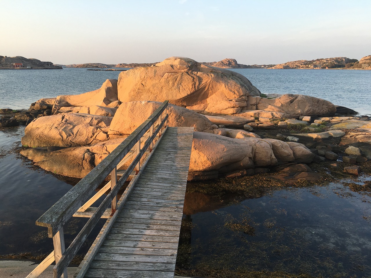 sweden hunnebostrand st george island free photo