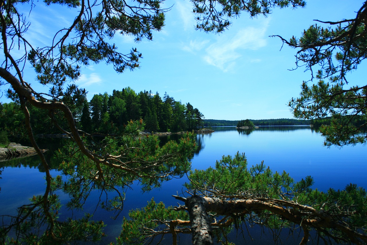 sweden waters loneliness free photo