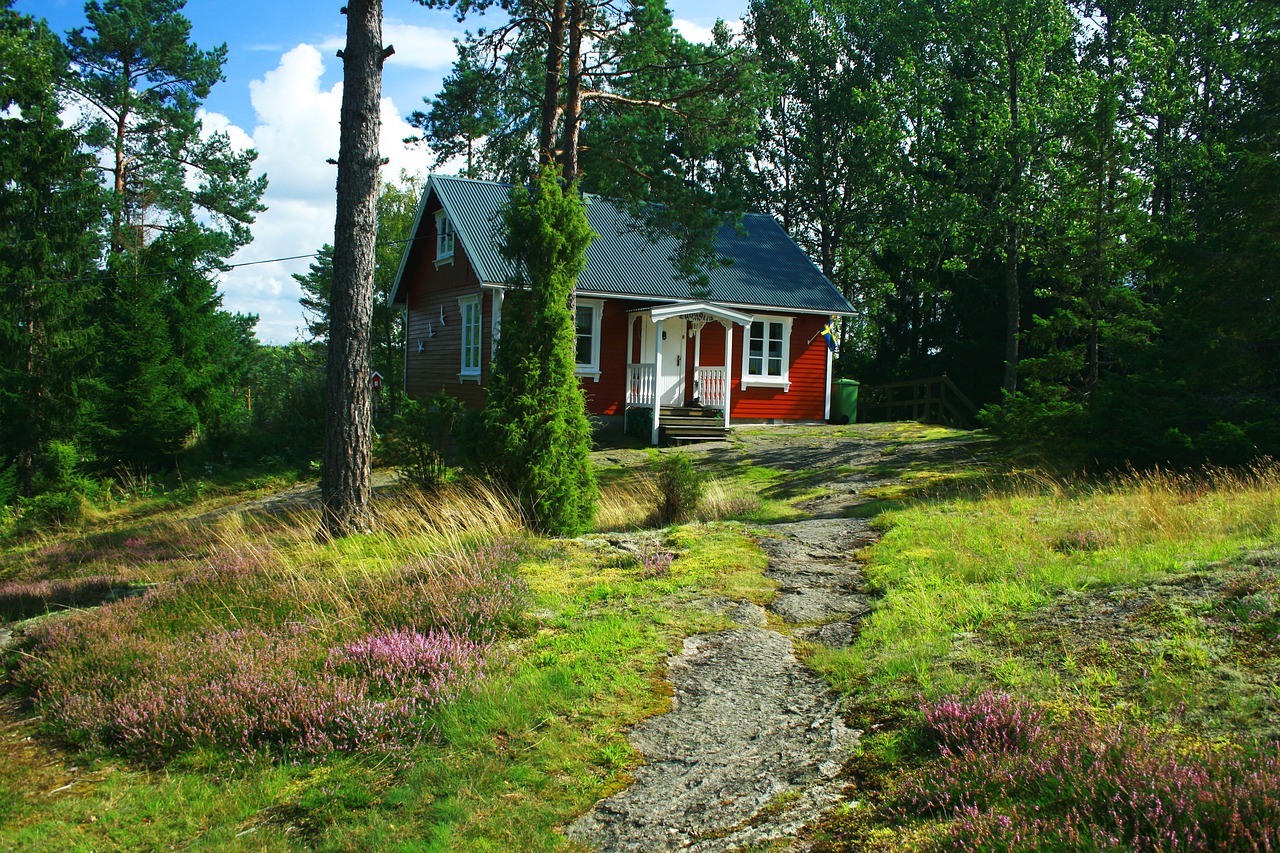 sweden holiday house nature free photo