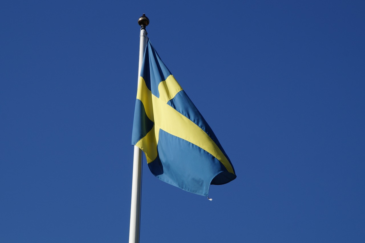 sweden flag blow free photo