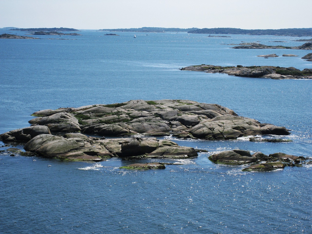 swedish archipelago in göteborg västra götaland county free photo