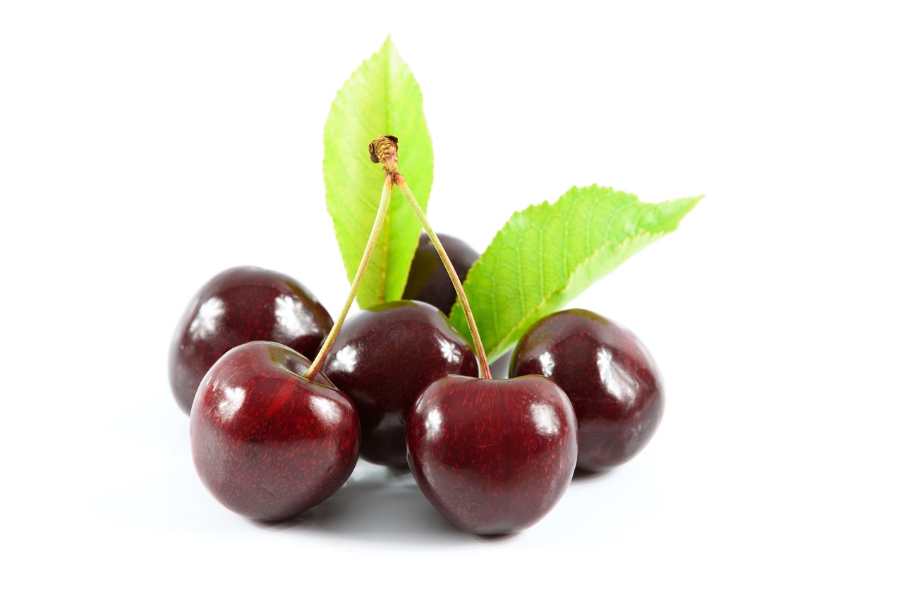 sweet cherries delicious dessert healthy nutrition free photo